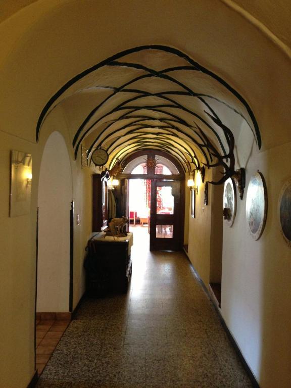 Gasthaus Sonne Tarrenz Exterior foto