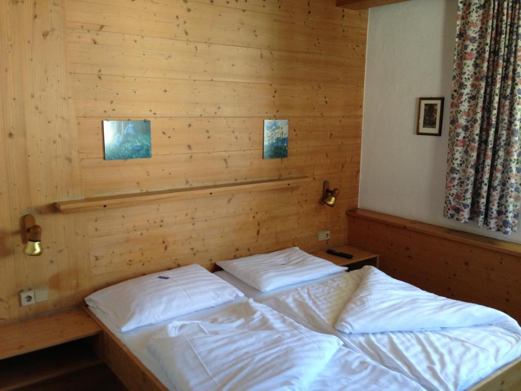 Gasthaus Sonne Tarrenz Quarto foto